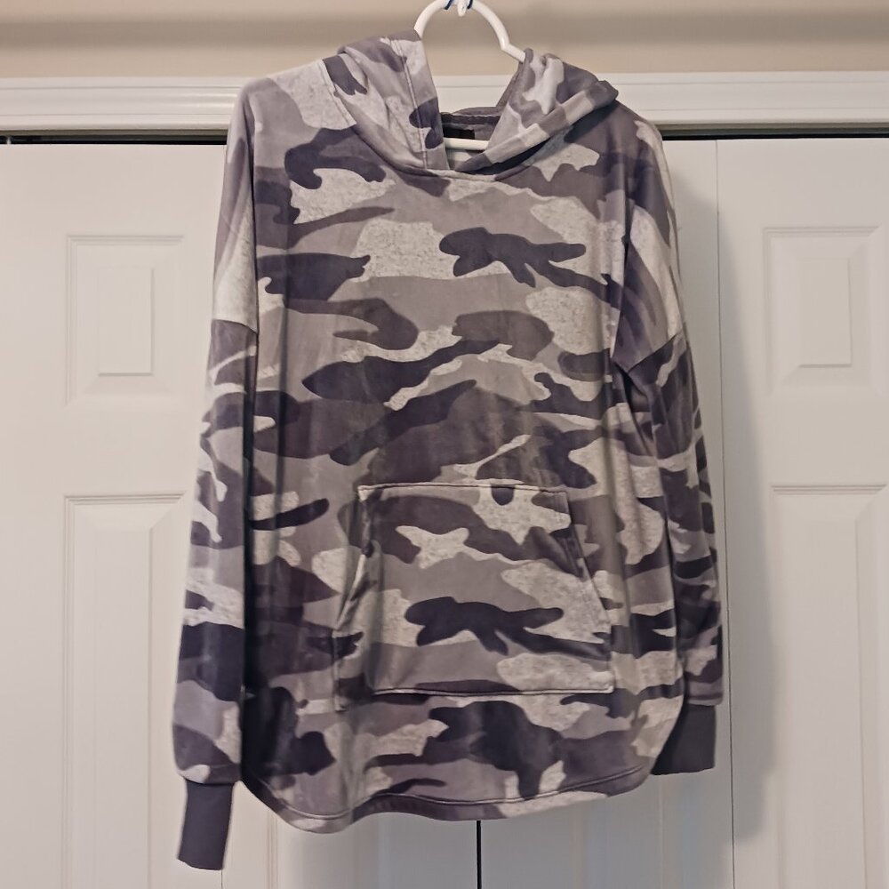 #142 3/$18 - Simply Vera Vera Wang Gray/White Hooded Long Sleeve Top Size M